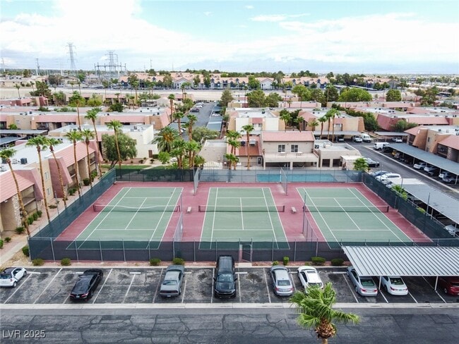 Foto del edificio - 4310 Sandy River Dr