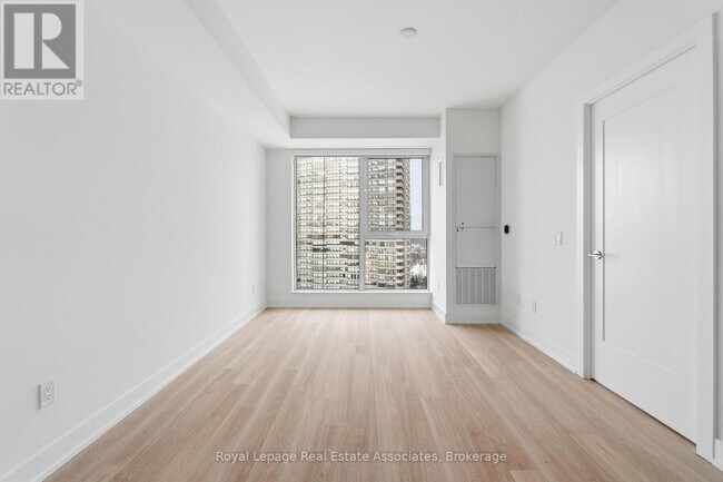 Building Photo - 25 Cordova Ave