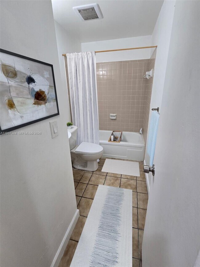 Foto del edificio - 1575 Owl Rd