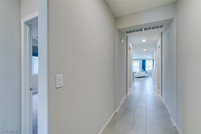 Foto del edificio - 4211 Callisto Ave