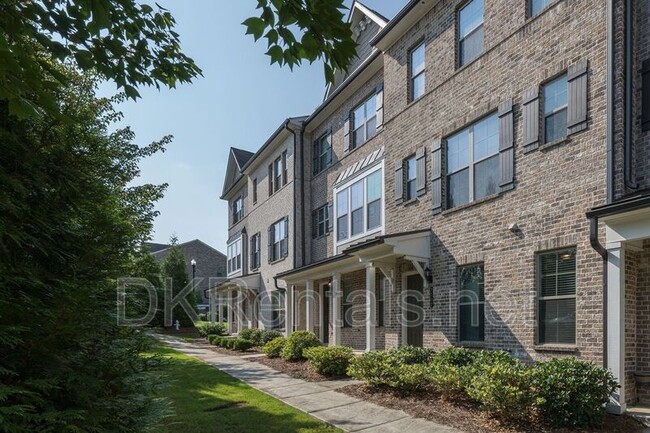 Building Photo - 2182 Talmai Dr