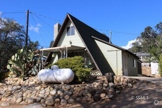 Building Photo - 38 Lakeview Terrace