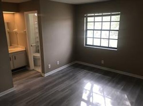 Building Photo - 4147 Oak Terrace Dr