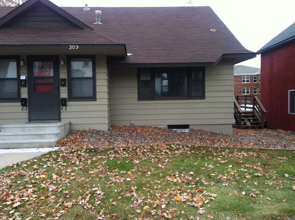 307 4th St E, Hastings, MN 55033 House Rental in Hastings, MN