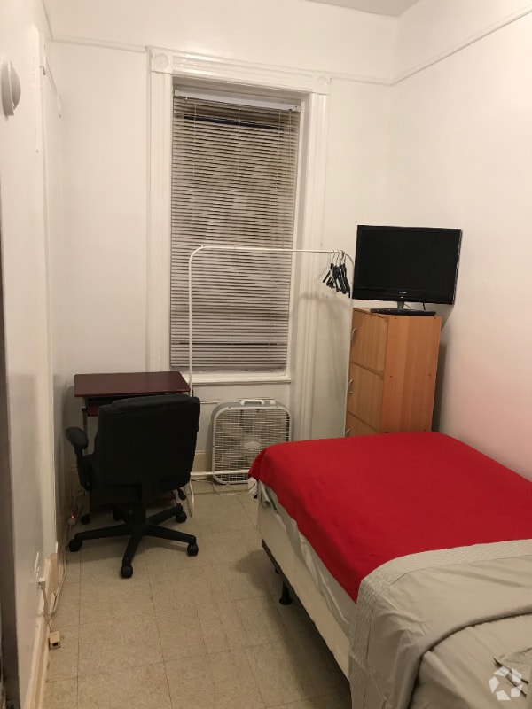 Forest Park Furnished Condos for Rent Glendale, NY 3 Rentals