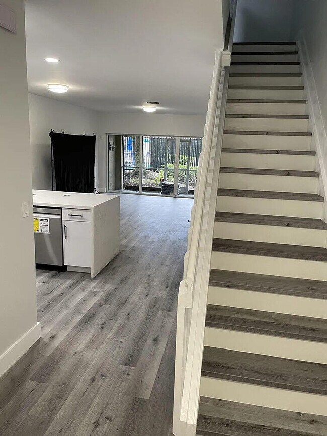 Foto del edificio - 12171 SW 4th St