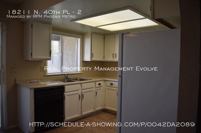 Foto del edificio - 18211 N 40th Pl