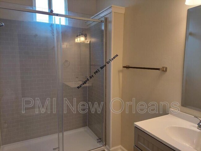 Foto del edificio - 1316 Mandeville St