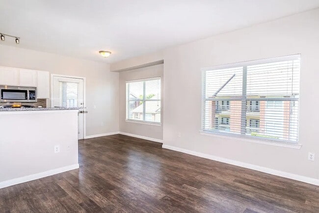 Foto del edificio - Pet-Friendly 2-Bed with Amenities!