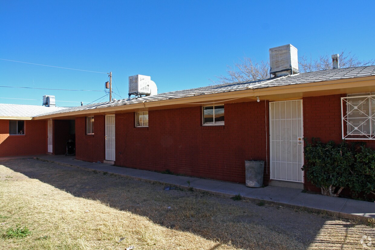 Foto del edificio - 8608 Lawson