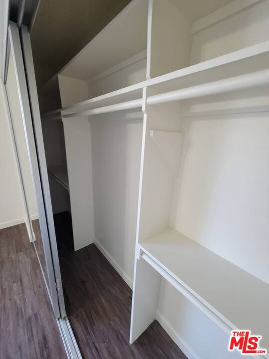 Foto del edificio - 3438 Mentone Ave