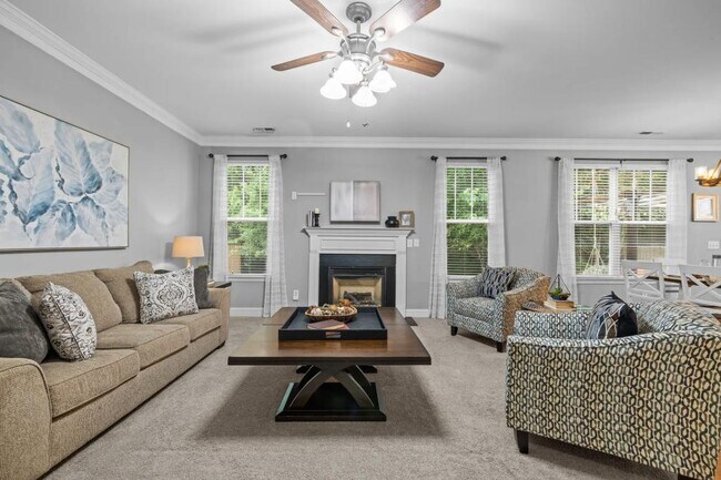 Foto del edificio - 552 Stobhill Ln