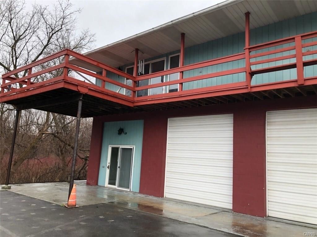 34 Elm St, Whitesboro, NY 13492 Room for Rent in Whitesboro, NY