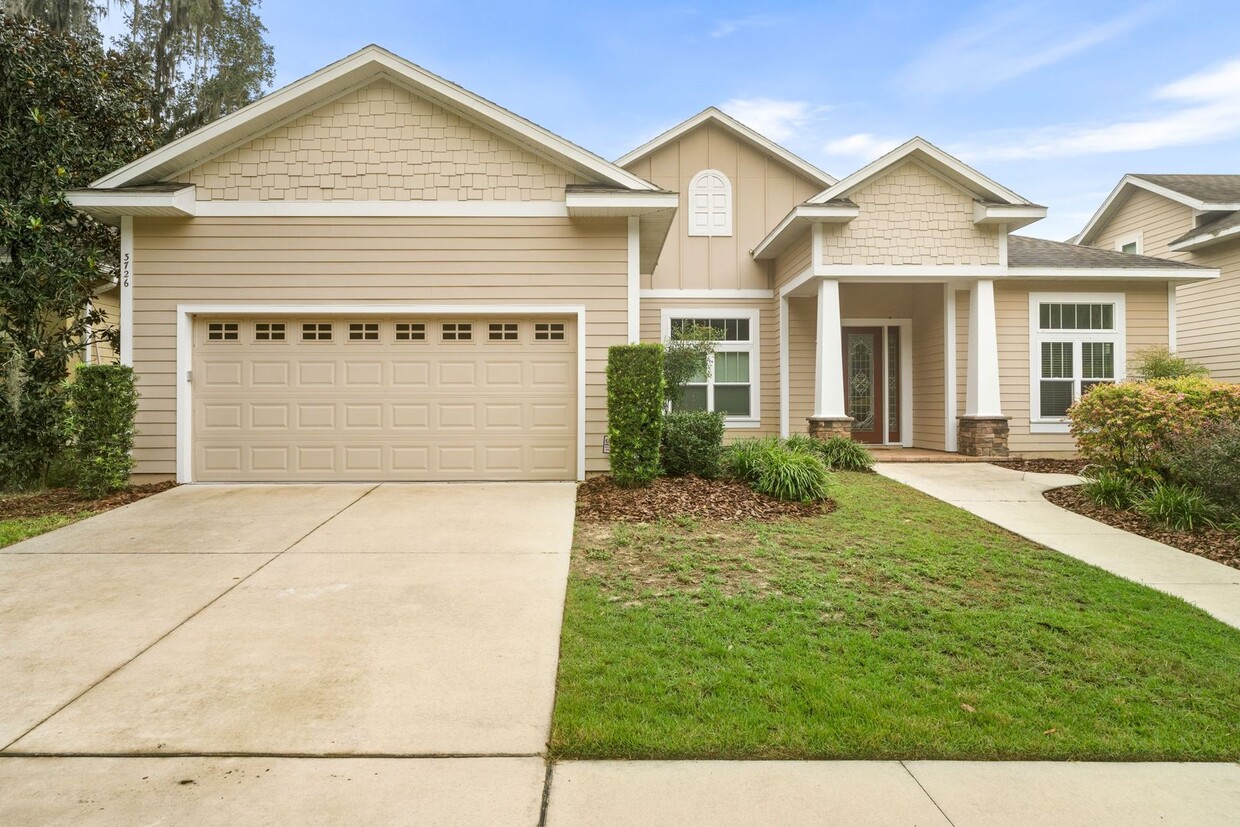 Primary Photo - Beautiful home in Garrison Way