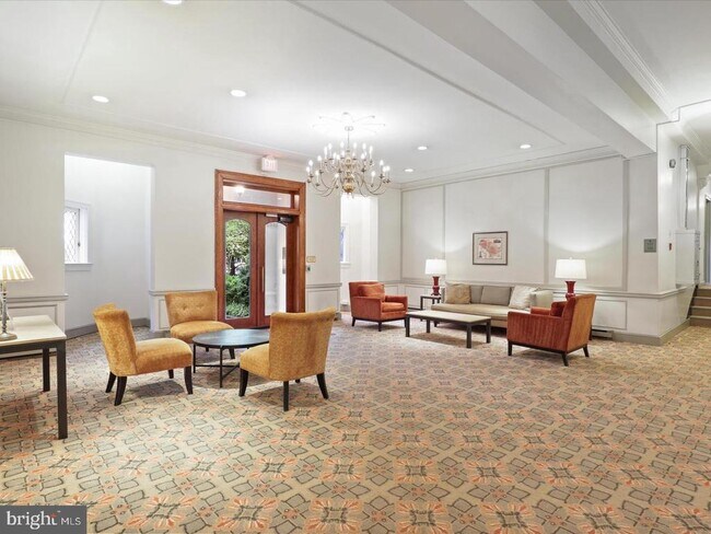 Foto del edificio - 3051 Idaho Ave NW