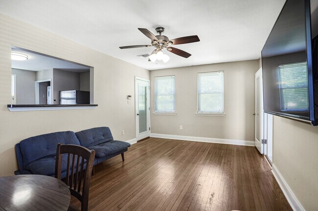 Building Photo - 5837 General Haig St