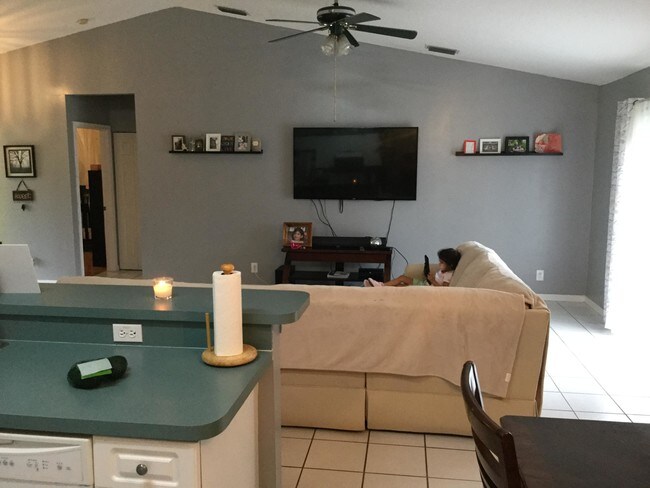 Foto del edificio - 11194 63rd Ln N