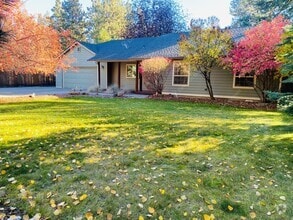Building Photo - 61462 Duncan Ln