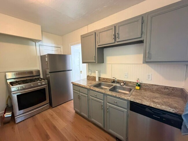 Building Photo - 3697 Hildana Rd
