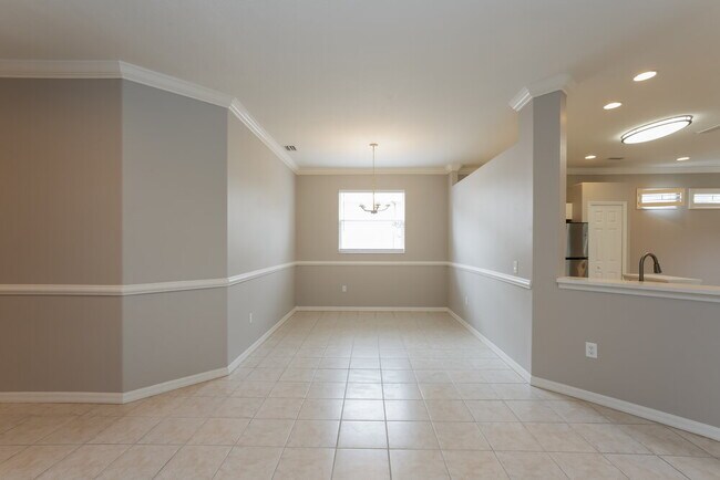 Building Photo - 6522 Blue Grosbeak Cir