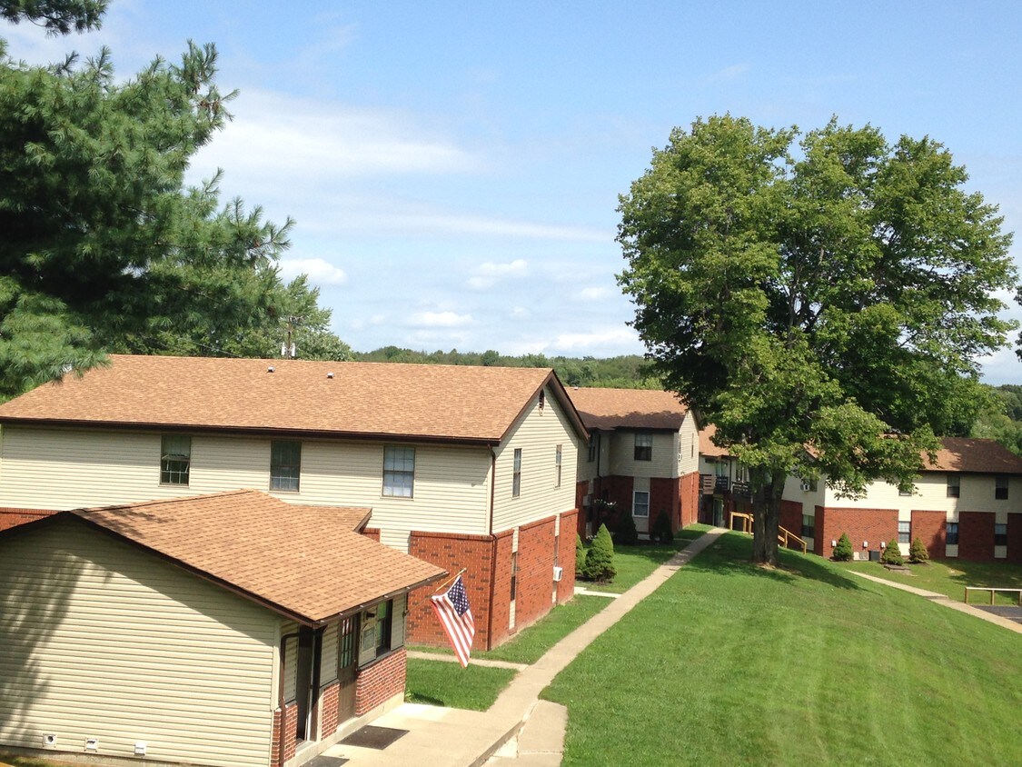 Primary Photo - 2900 Brookside Dr