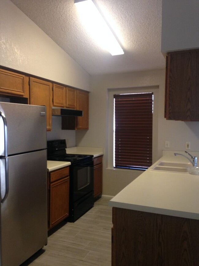 Foto del edificio - Single Level Detached Patio Home