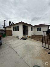 Building Photo - 10920 Lillian Ln