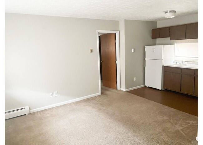 Building Photo - 3033 Clifton Ave