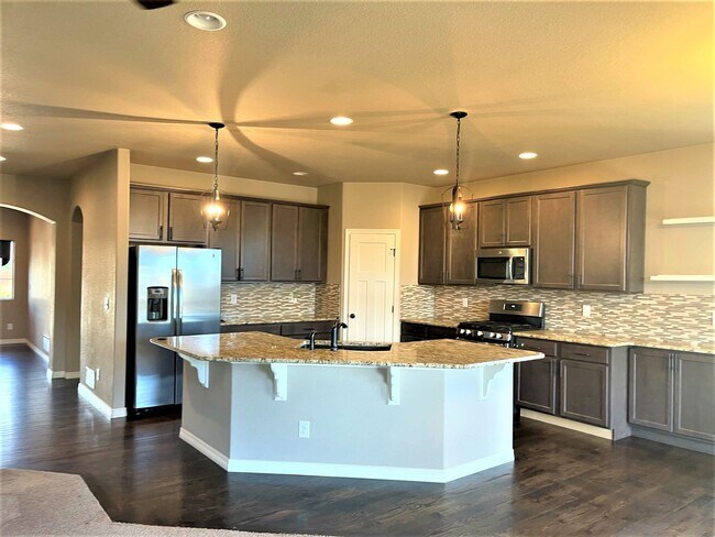 Building Photo - 12745 Culebra Peak Dr