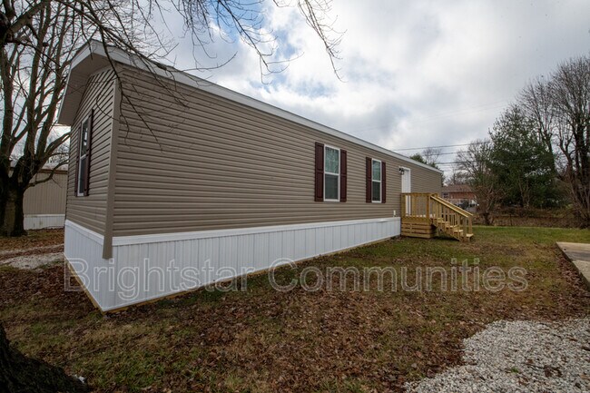 Foto del edificio - 23 Sundale Trailer Court