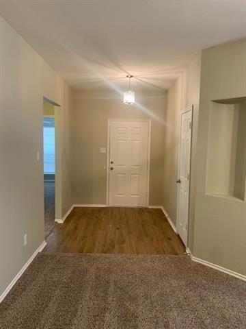 Foto del edificio - 721 Bamboo Dr