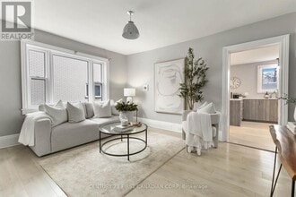 Building Photo - 23 Mitchell St