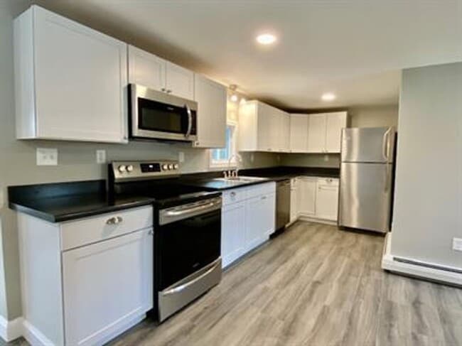 Building Photo - 1 Garland Rd