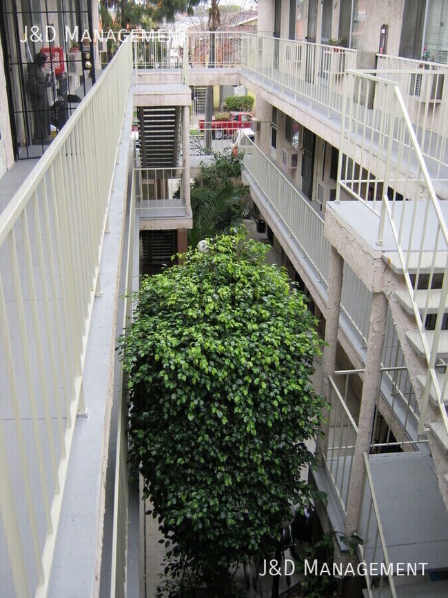 Foto del edificio - 4260 44th St