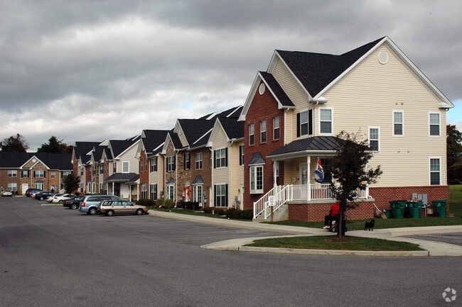 Foto del edificio - Avalon Townhomes