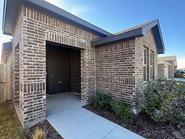 Foto del edificio - 7700 Yellow Jacket Rd