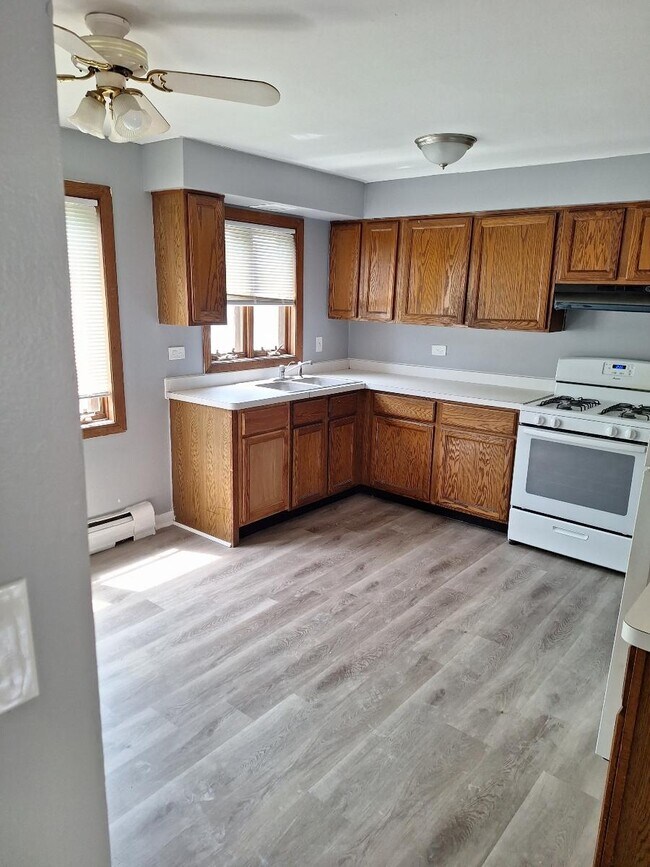 Foto del edificio - 14047 S Tracy Ave