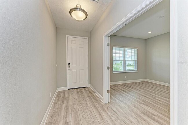 Foto del edificio - 2802 Butterfly Jasmine Trail