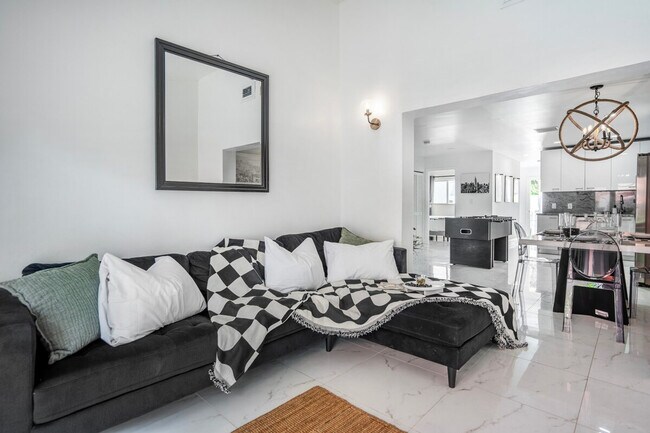 Foto del edificio - 422 NW 8th St