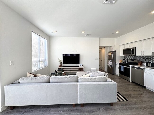 Foto del edificio - 302 Broadway