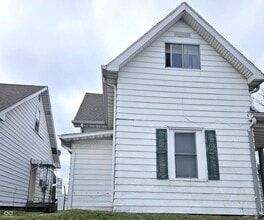 Building Photo - 1944 Shelby St