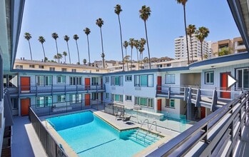 Interior Photo - Hayden on Hollywood (7200)