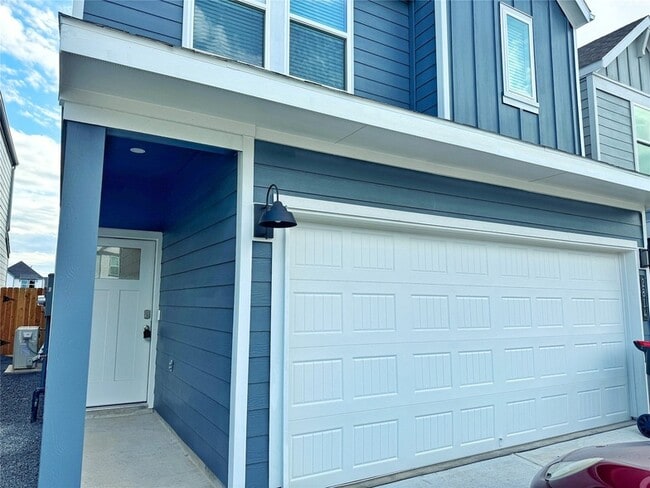 Photo - 2814 Lisburn Ter Ln House