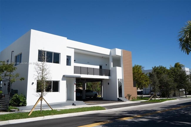 Foto del edificio - 500 Foster Rd