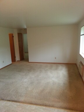 Building Photo - 209 Canyon Dr