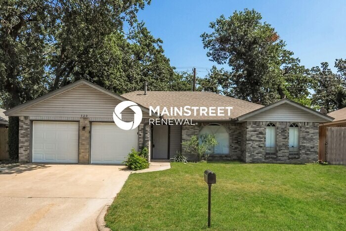 Foto principal - 3 Bedroom Pet-Friendly Home in OKLAHOMA CI...