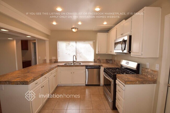 Foto del edificio - 1420 Timberlane Dr