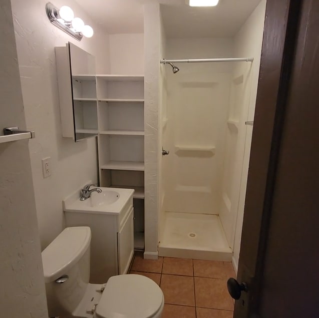 Foto del edificio - 137 N Prairie St