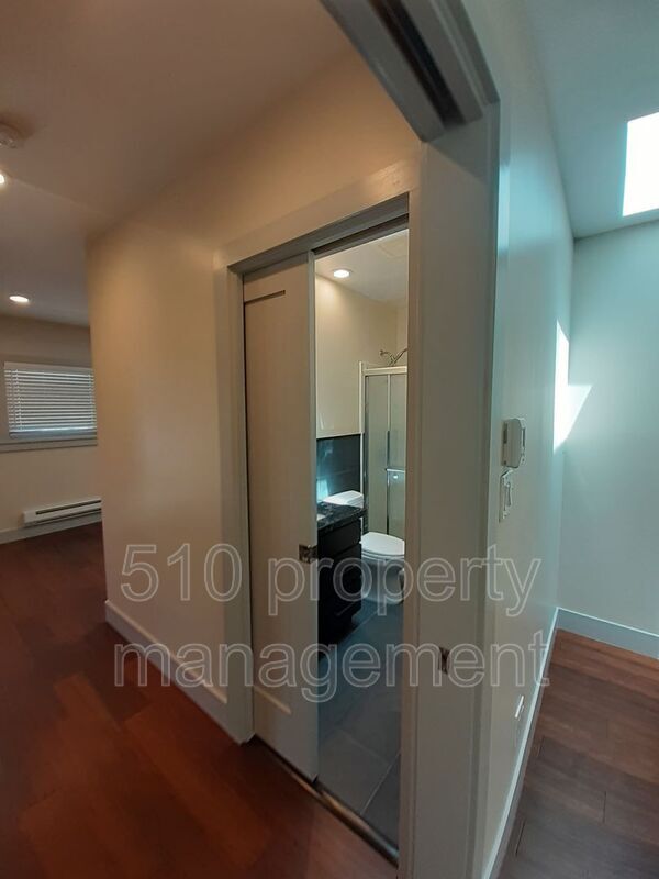 Foto del edificio - 1340 Watkins St
