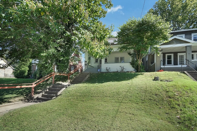 Foto del edificio - Bellaire Residence